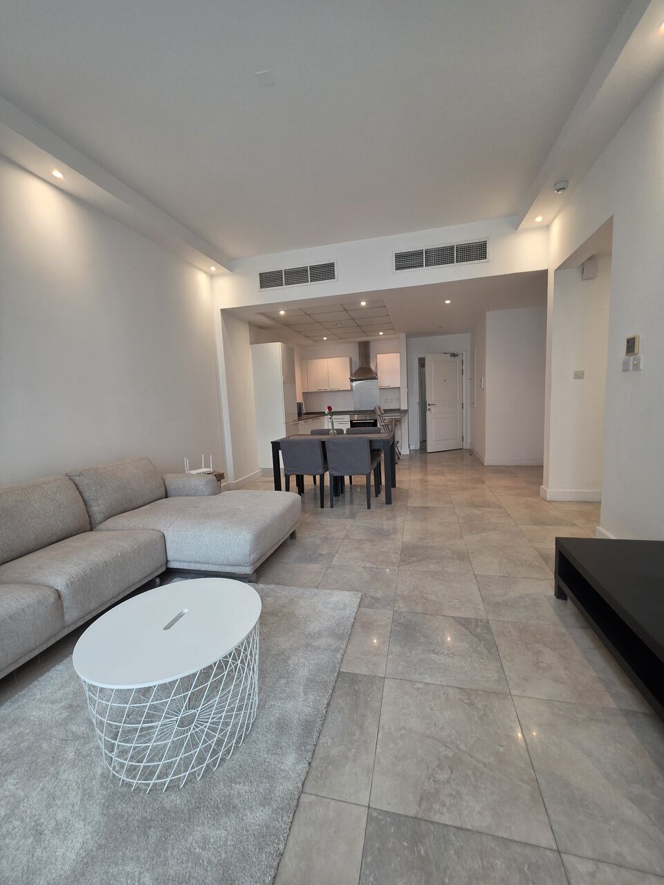 Manama, Apartments, Flats, Houses & Villas, BHD 455/month,  2 BR,  &2BATHROOM Hall Kitchen Open With Electricity Fully Furnished Balcony Car Parking