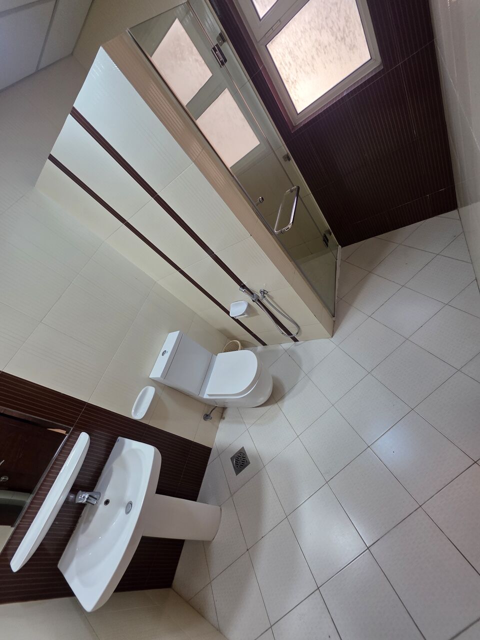 Mahooz, Apartments, Flats, Houses & Villas, BHD 450/month,  Furnished,  2 BR,  Parking - Gym , Pool WiFi - Fully Furnished 2 BHK Flat With Ewa @450/BD In Mahooz