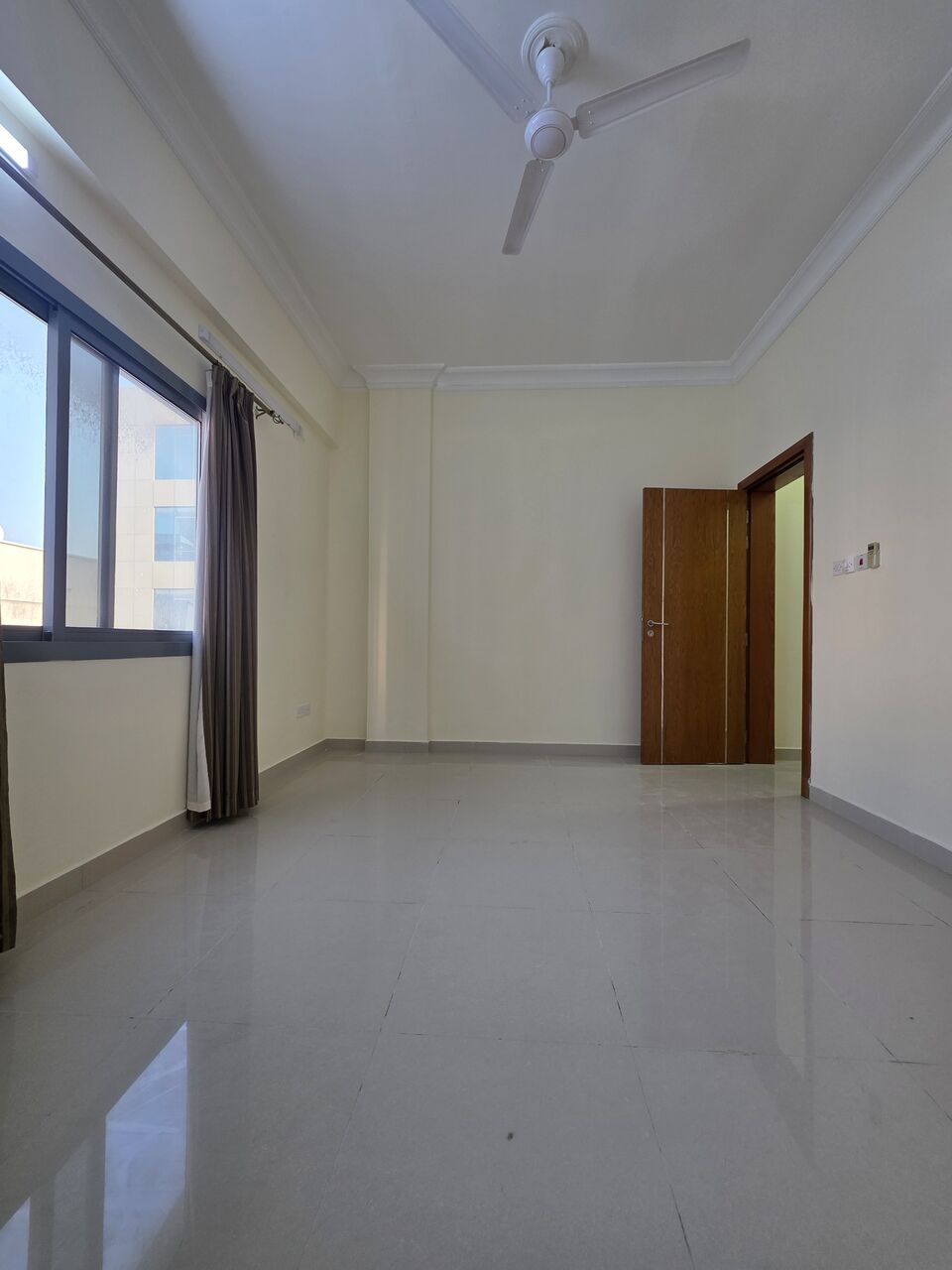 Umm Al Hassam, Apartments, Flats, Houses & Villas, BHD 300/month,  2 BR,  - Very Neet Semi Furnished 2 BHK Family Flat With Ewa & Parking @300/BD In Um Al Assam