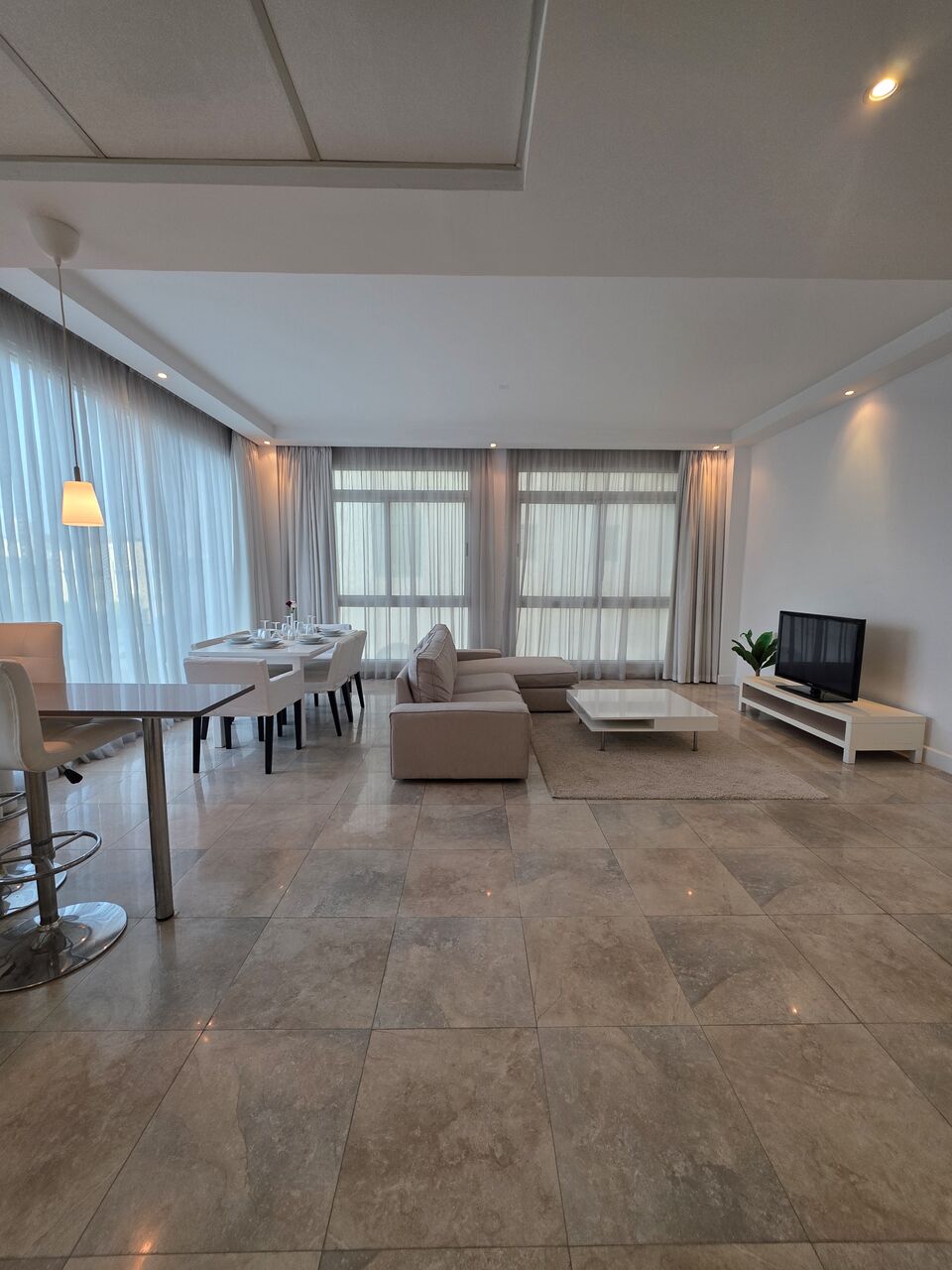Umm Al Hassam, Apartments, Flats, Houses & Villas, BHD 450/month,  Furnished,  2 BR,  -Parking-Gym Pool & WiFi- Fully Furnished 2 BHK Family Flat With Ewa @450/BD In Umal Assam