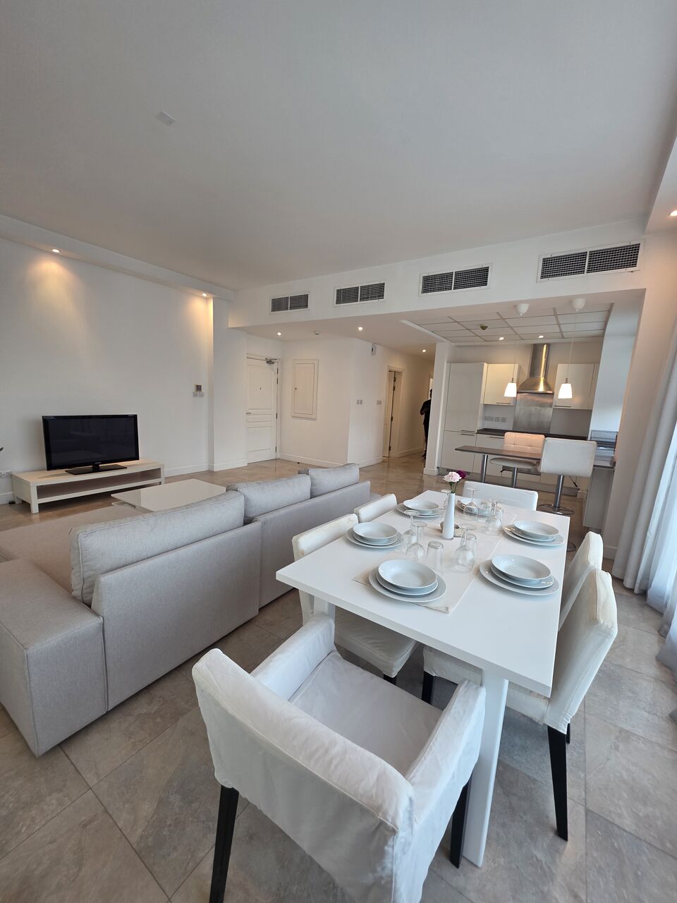 Umm Al Hassam, Apartments, Flats, Houses & Villas, BHD 450/month,  Furnished,  2 BR,  -Parking-Gym Pool & WiFi- Fully Furnished 2 BHK Family Flat With Ewa @450/BD In Umal Assam