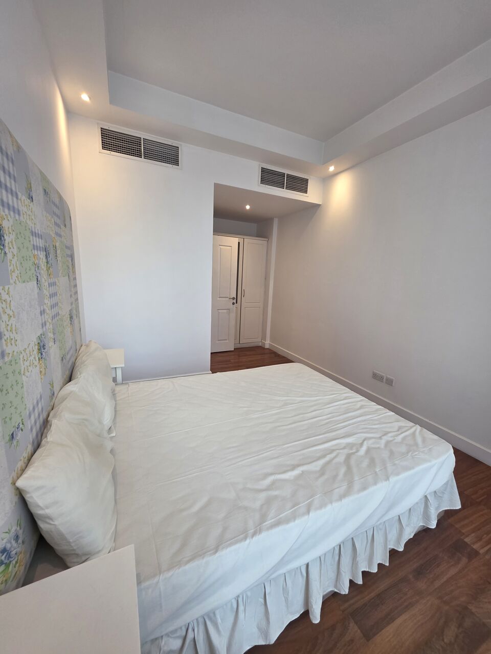 Umm Al Hassam, Apartments, Flats, Houses & Villas, BHD 450/month,  Furnished,  2 BR,  -Parking-Gym Pool & WiFi- Fully Furnished 2 BHK Family Flat With Ewa @450/BD In Umal Assam