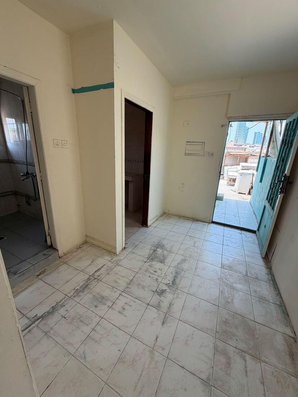 Kabul, Apartments, Flats, Houses & Villas, AFN 180/year,  100 Sq. Meter,  للإيجار شقة في وسط سوق المنامة