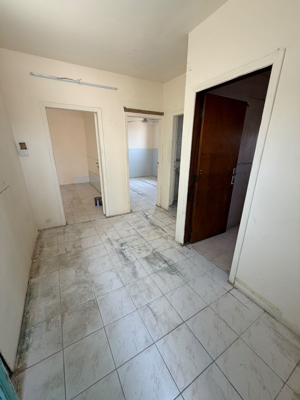 Kabul, Apartments, Flats, Houses & Villas, AFN 180/year,  100 Sq. Meter,  للإيجار شقة في وسط سوق المنامة