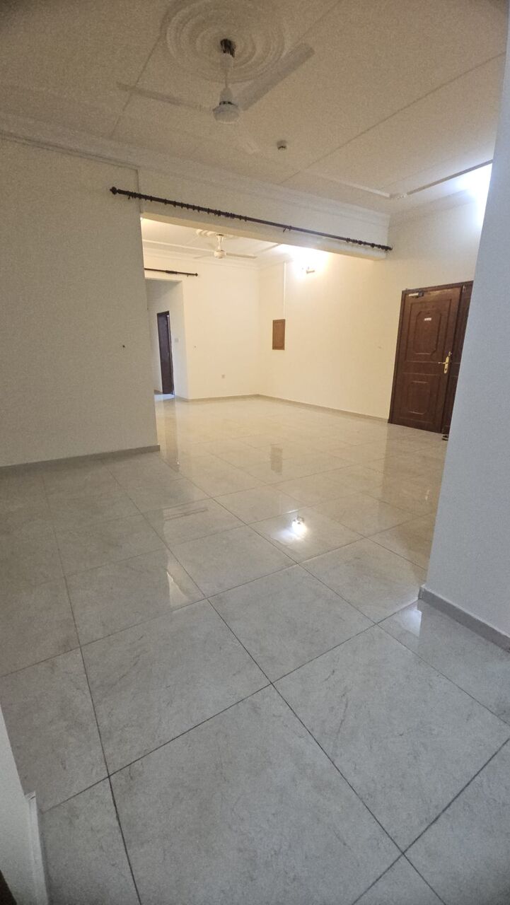Gudaibiya, Apartments, Flats, Houses & Villas, BHD 280/month,  2 BR,  3 Bedroom Semi Furnished Flat For Rent With Ewa