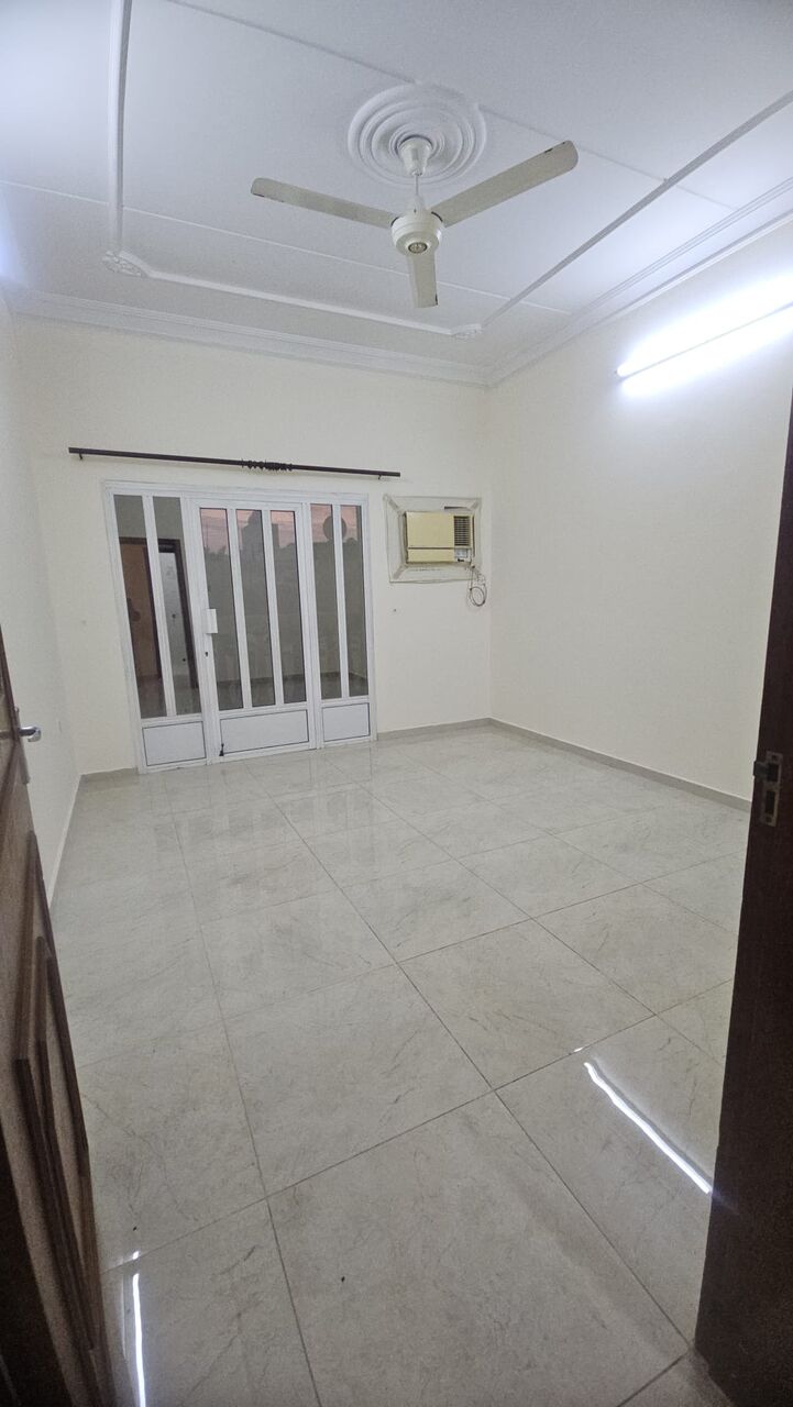 Gudaibiya, Apartments, Flats, Houses & Villas, BHD 280/month,  2 BR,  3 Bedroom Semi Furnished Flat For Rent With Ewa