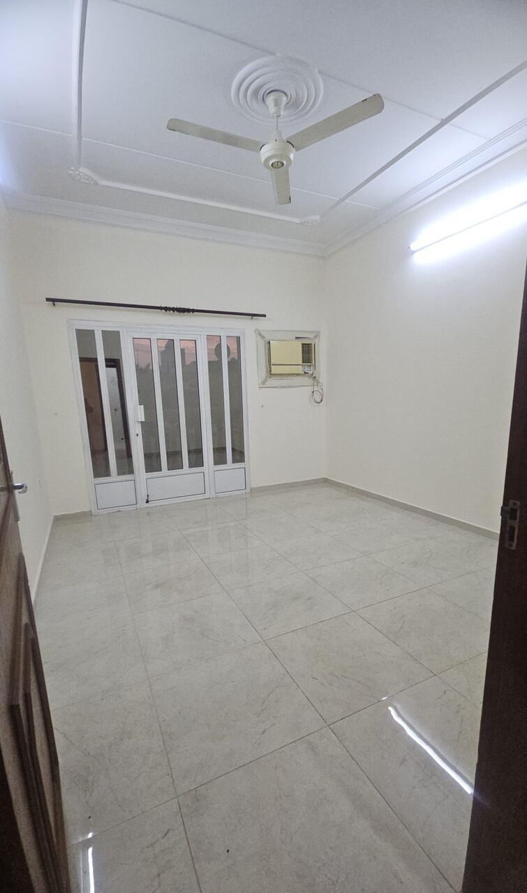 Gudaibiya, Apartments, Flats, Houses & Villas, BHD 280/month,  3 BR,  3 Bedroom Semi Furnished Flat For Rent With Ewa