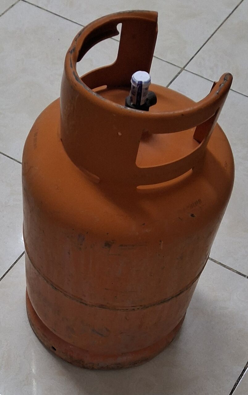 Al Khobar Al Shamalia, Furniture, SAR 500,  Gas Stove,Gas Cylinders(2)