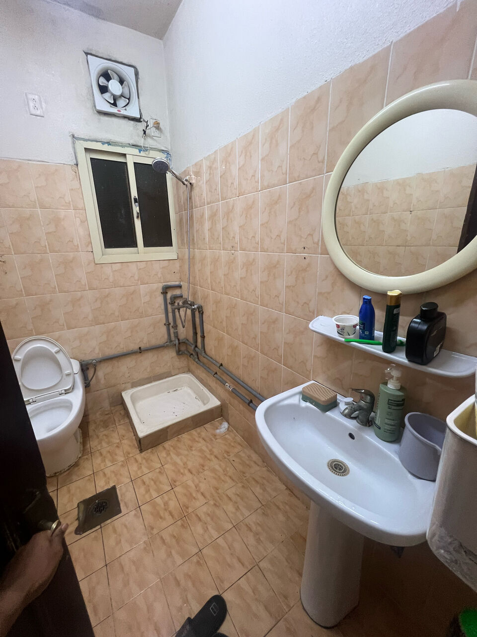 Jubail, Roommates, SAR 650/month,  2BHK Fully Furnish Exclude Power Bill