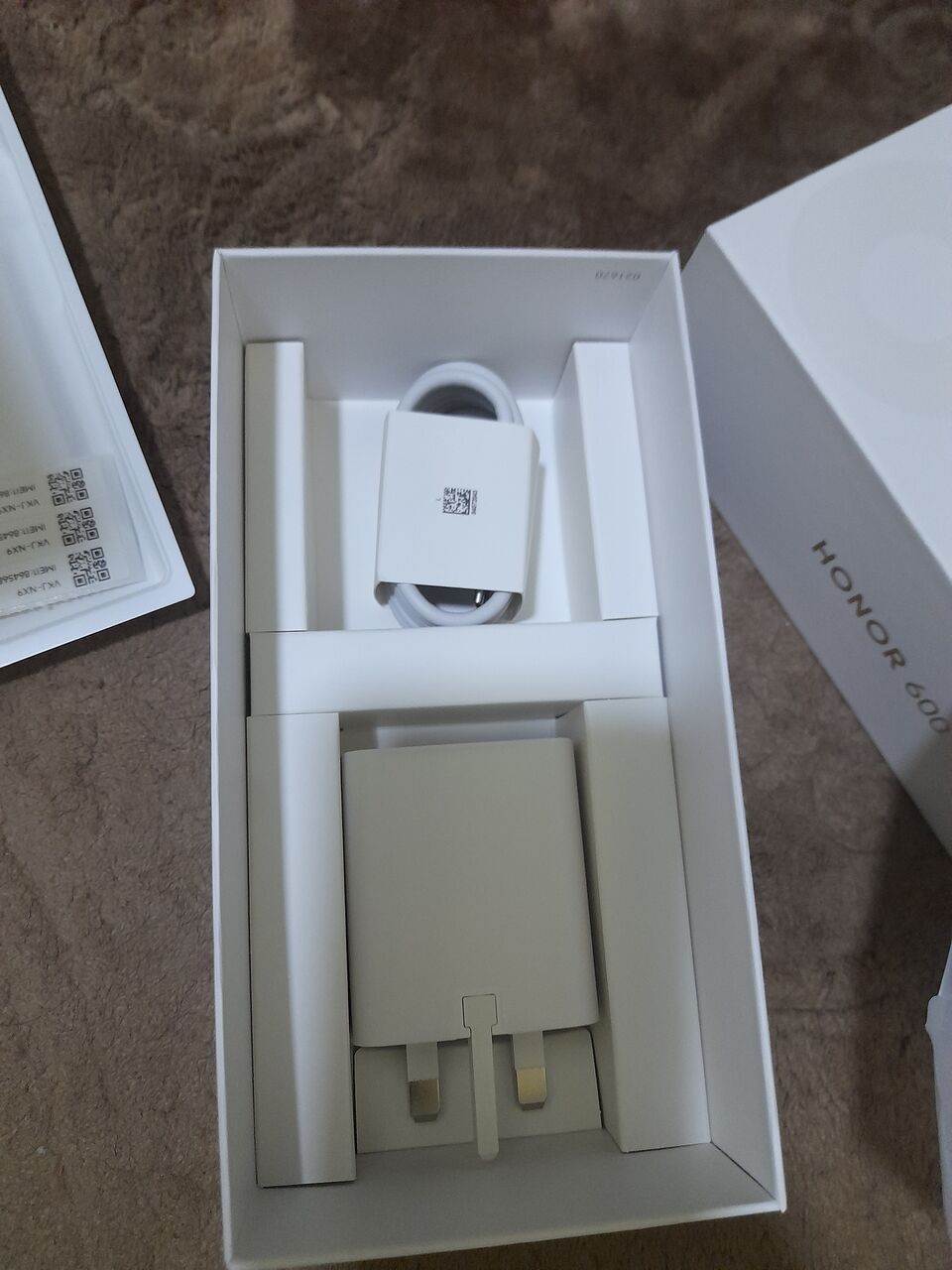 Khobar, Electronics, SAR 2000,  I Want To Sale My Honor 600 New 3 Day Use Only 12 Gb 256 5G