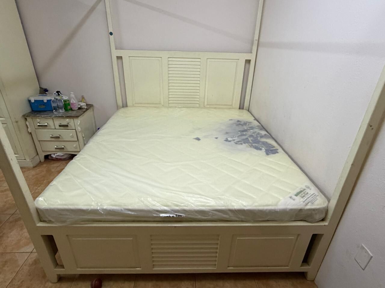 Al Adama, Furniture, SAR 550,  Queen Size Bed (200x180cm )+ Medical Mattress For Sale &ndash; 550 SAR