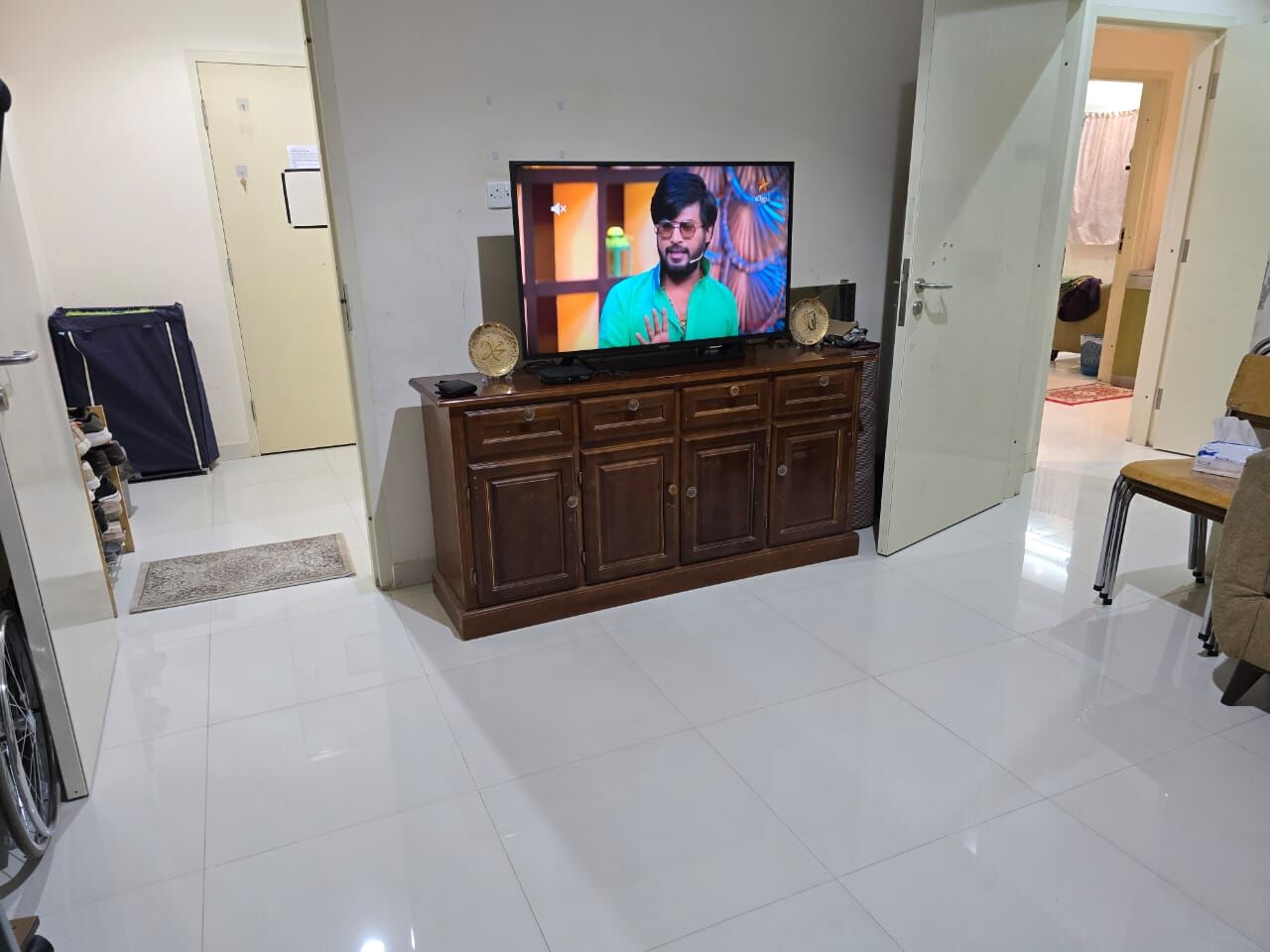 Al Malaz, Residential Plots, SAR 1500,  Executive Bachelor Separate Room Available & Preferred : Indian - Tamil