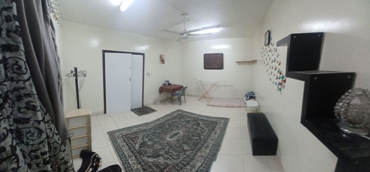 Al Wizarat, Sublets, 1 BR,  20 Sq. Meter,  SAR 1200/- Pm- Share A Flat With An Executive Bachelor