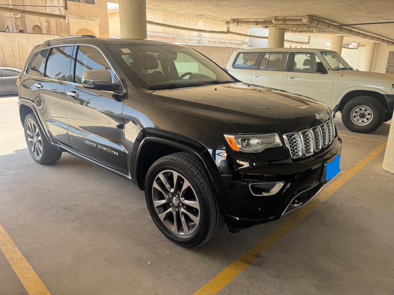 Riyadh, Vehicles, Cars & Trucks , SAR 72000,  Jeep Grand Cherokee Overland,  2018,  134000 KM,  Mint Condition, Clean Title