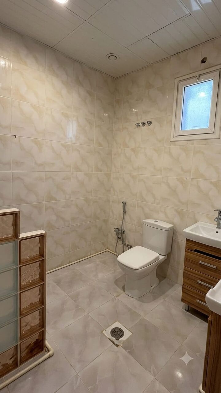 Kuwait City, Apartments, Flats, Houses & Villas, KWD 600/month,  3 BR,  For Rent: Super Deluxe Floor In Fahad Al-Ahmad Area