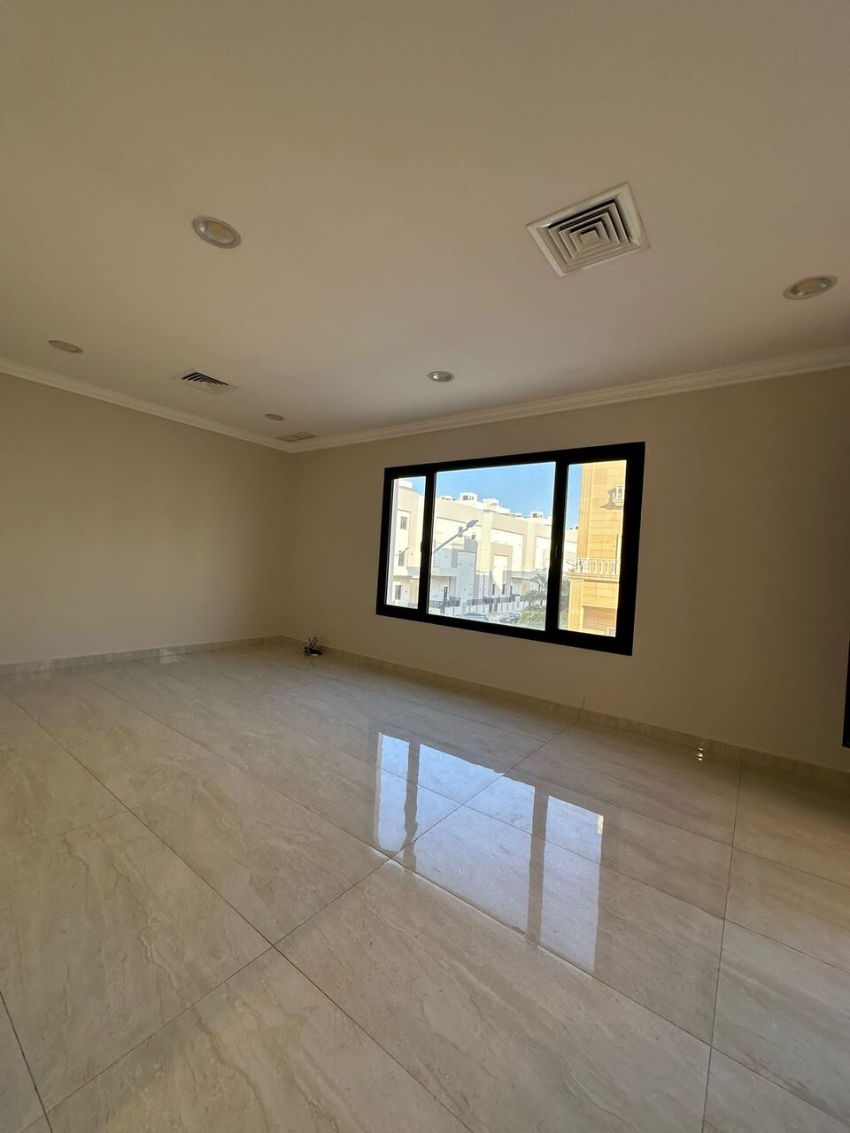 Abu Fatira, Apartments, Flats, Houses & Villas, KWD 600/month,  4 BR,  Apartment For Rent In Abu Fatira, Four Rooms.