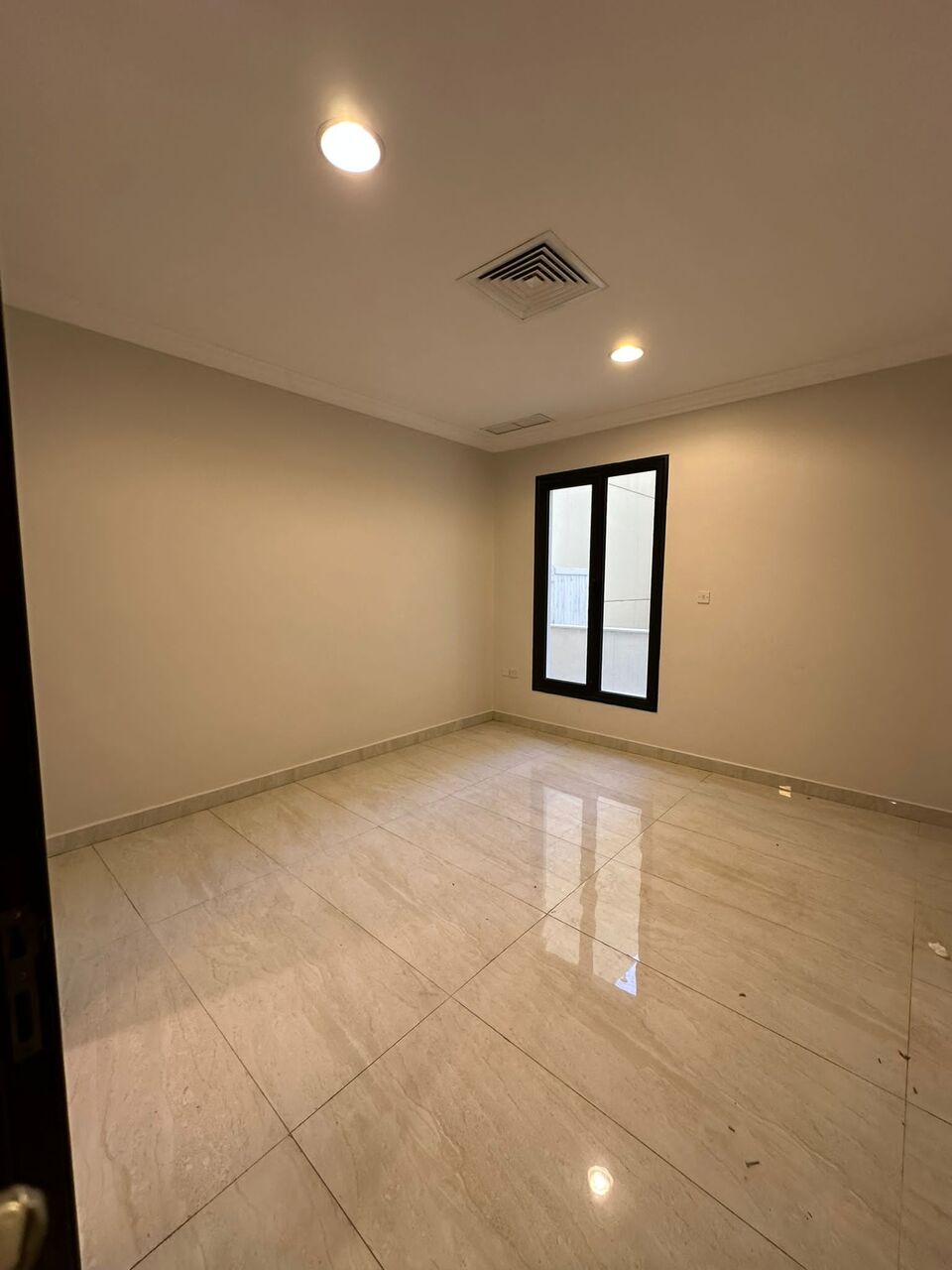 Abu Fatira, Apartments, Flats, Houses & Villas, KWD 600/month,  4 BR,  Apartment For Rent In Abu Fatira, Four Rooms.