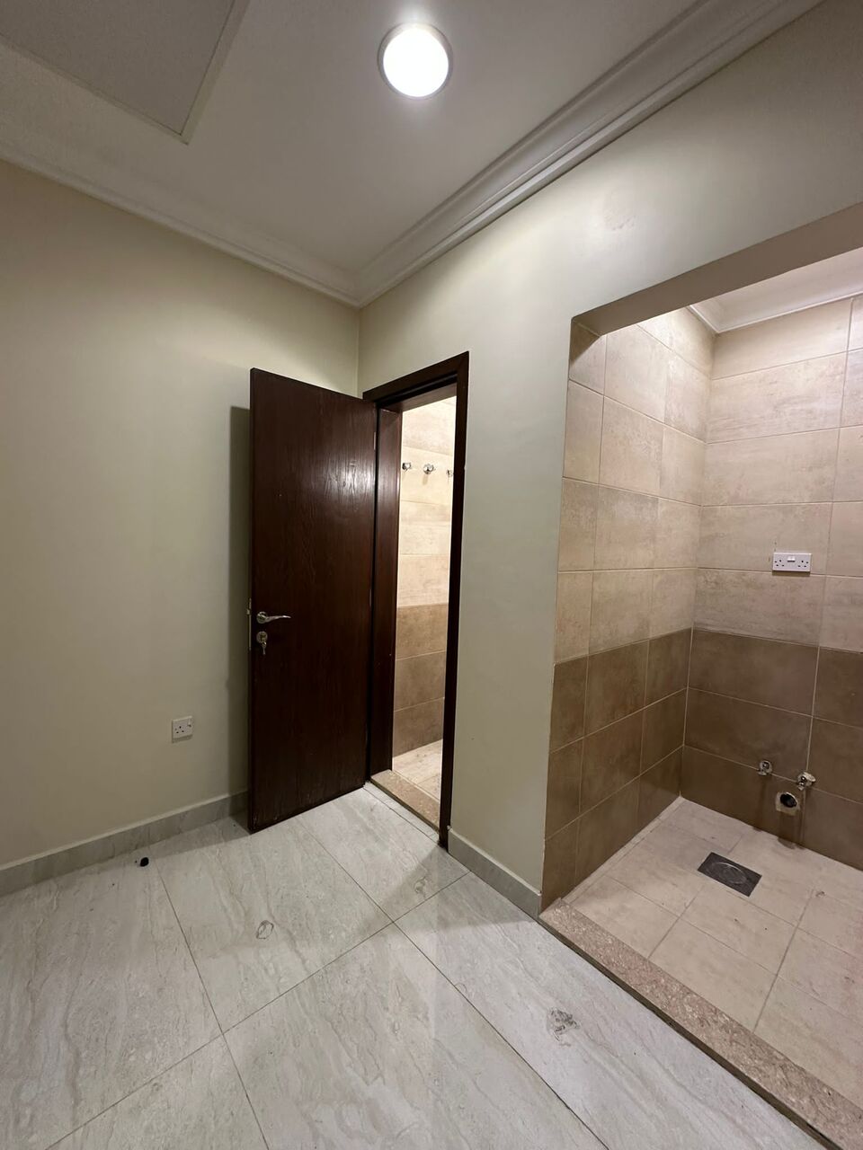 Abu Fatira, Apartments, Flats, Houses & Villas, KWD 600/month,  4 BR,  Apartment For Rent In Abu Fatira, Four Rooms.