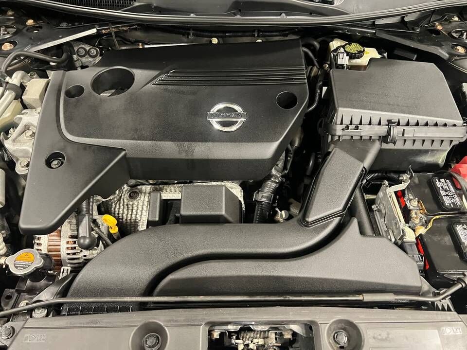 Manama, Vehicles, Cars & Trucks , BHD 2550,  Nissan Altima S,  2016,  Automatic,  133000 KM,