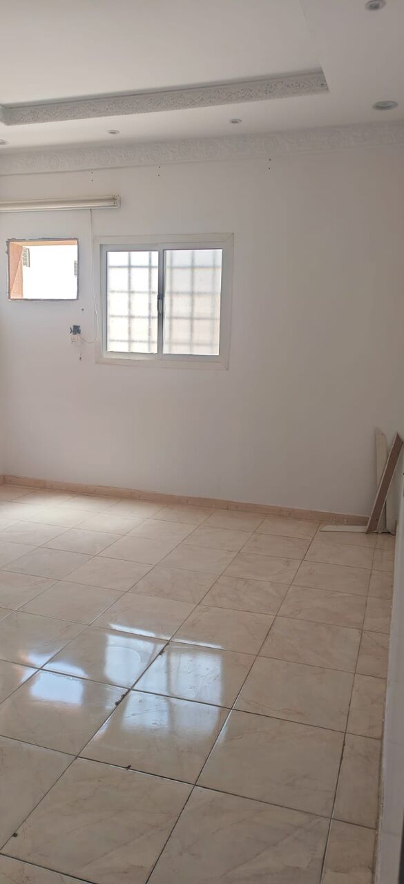 Al Rawdah, Apartments, Flats, Houses & Villas, SAR 35000/year,  3 BR,  Family Apartment Fist Floor With AC Kitchen Installed Large House With 3 Beadrooms