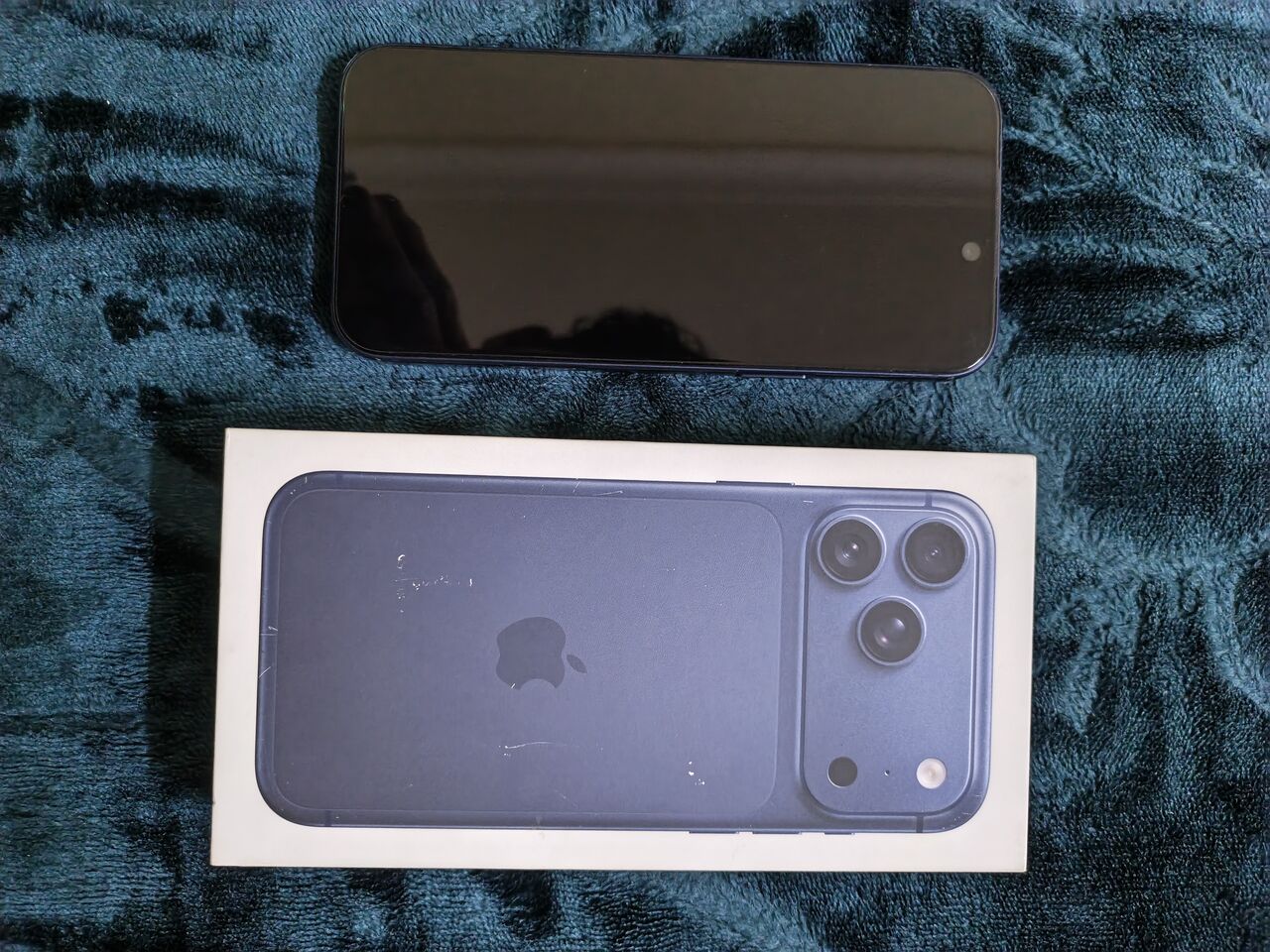 Khobar, Mobile Phones, SAR 4800,  Iphone 17 Pro Max Blue