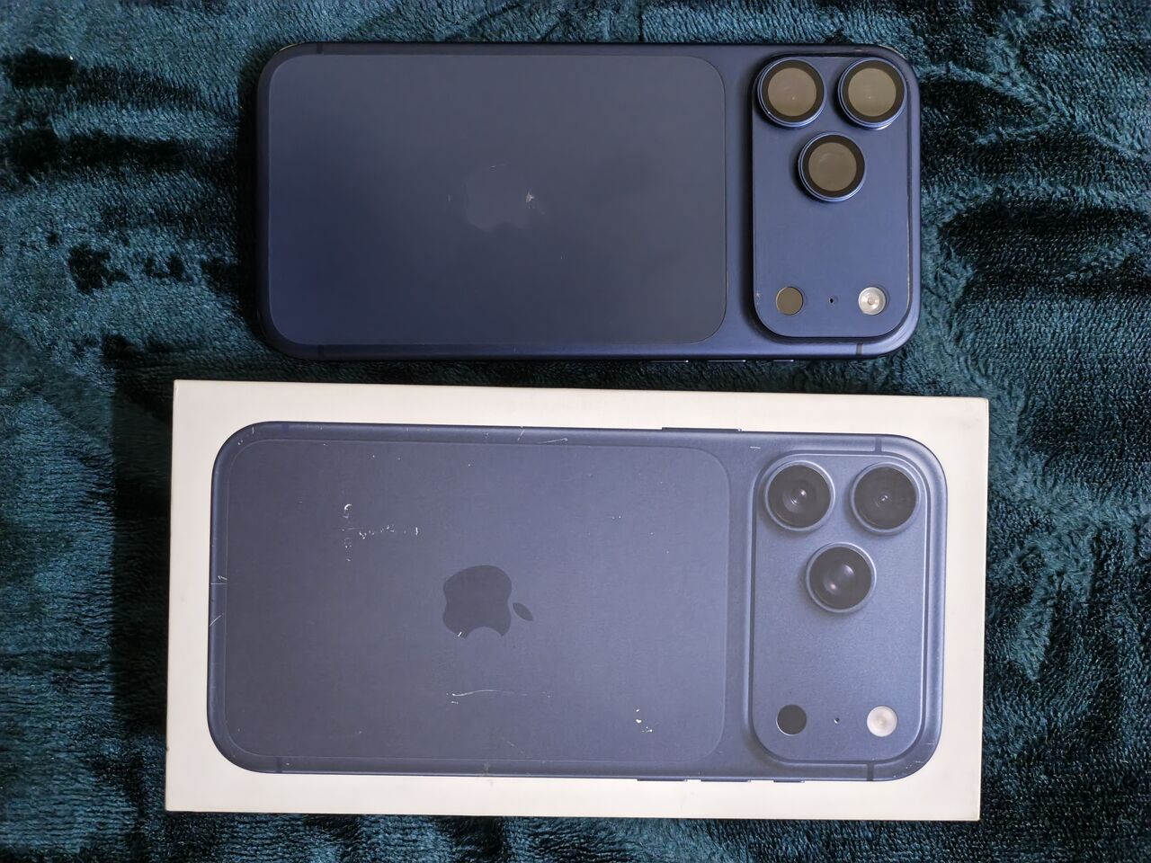 Khobar, Mobile Phones, SAR 4800,  Iphone 17 Pro Max Blue