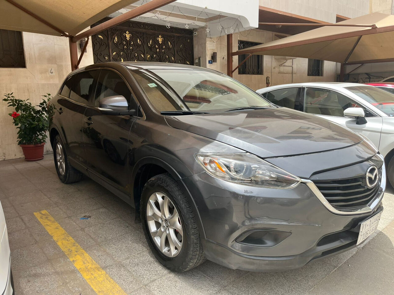 Jeddah, Vehicles, Cars & Trucks , SAR 31000,  Mazda CX-09,  2014,  Automatic,  295 KM,