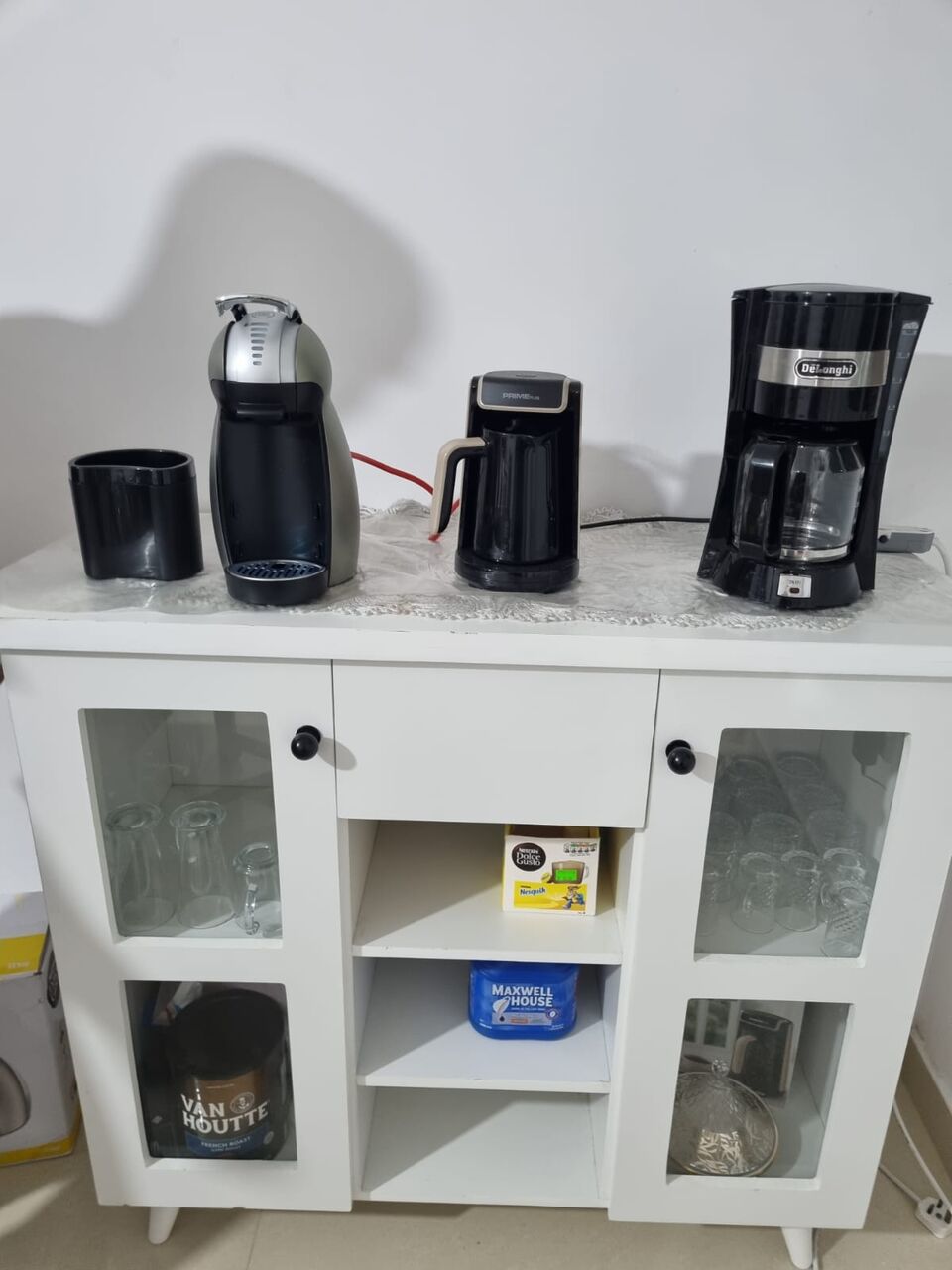Jeddah, Furniture, SAR 350,  A Great Opportunity To Buy- Coffee Corner With 3 Coffee Machine In Excellent Condition