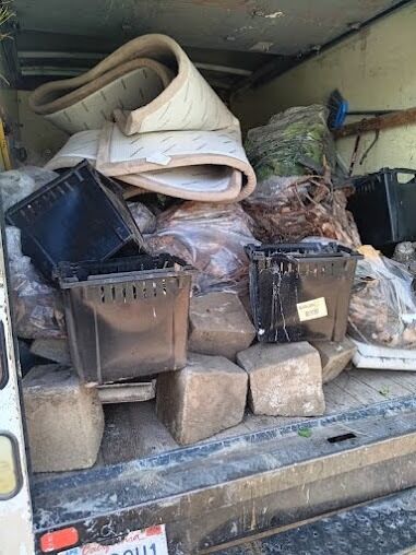 New York, Job Seekers, Manny&rsquo;s Hauling Services