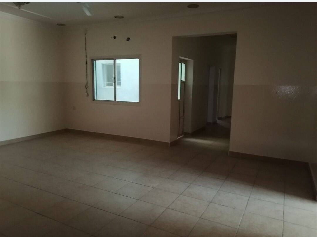Manama, Apartments, Flats, Houses & Villas, BHD 250/month,  4 BR,  123 Sq. Meter,  For Rent 4 Bedroom And 1 Hall With 2 Car Parking