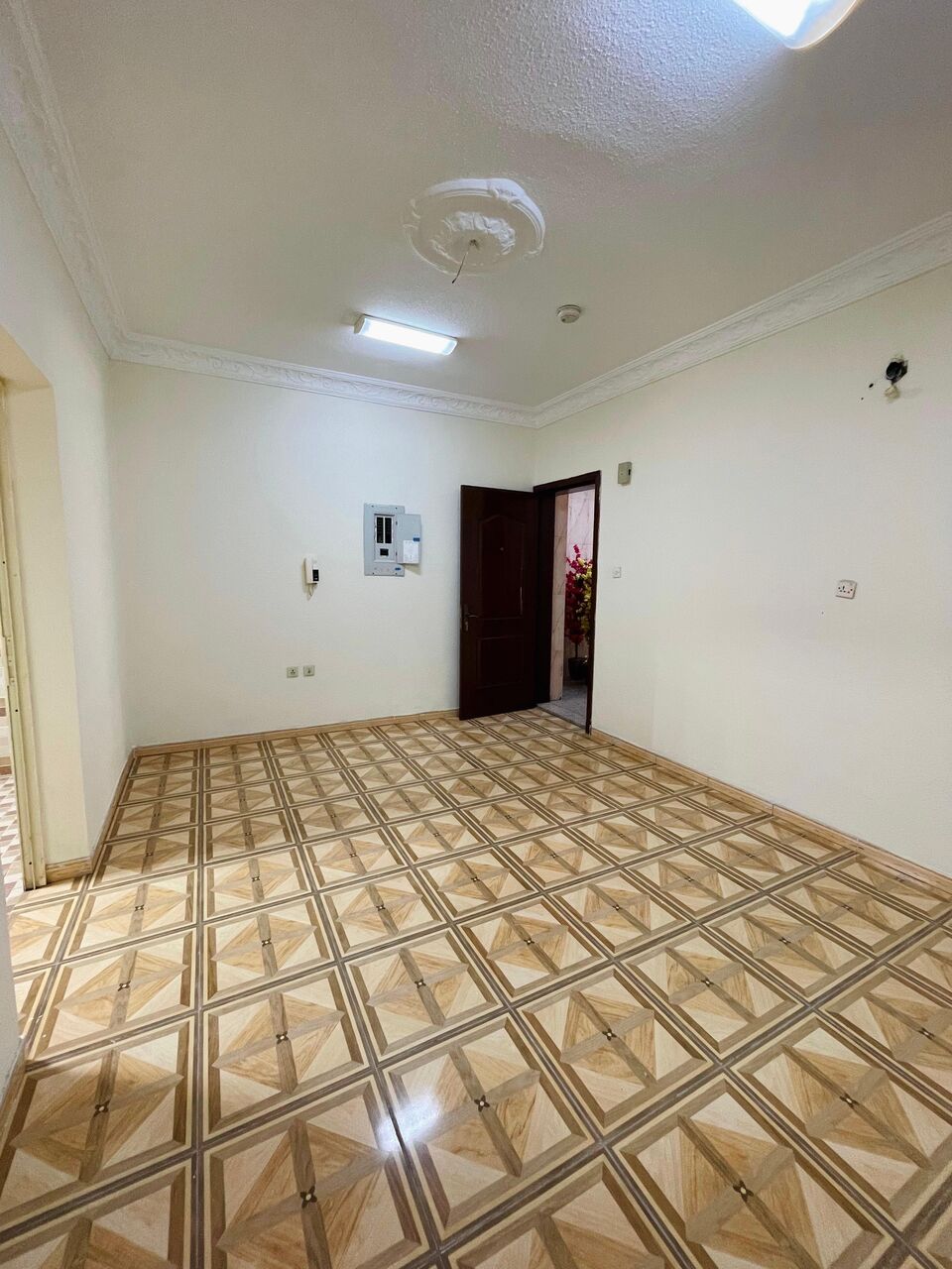 Jubail, Apartments, Flats, Houses & Villas, 2 BR,  2BHK UNFURNISHED APARTMENT AVAILABLE FOR RENT