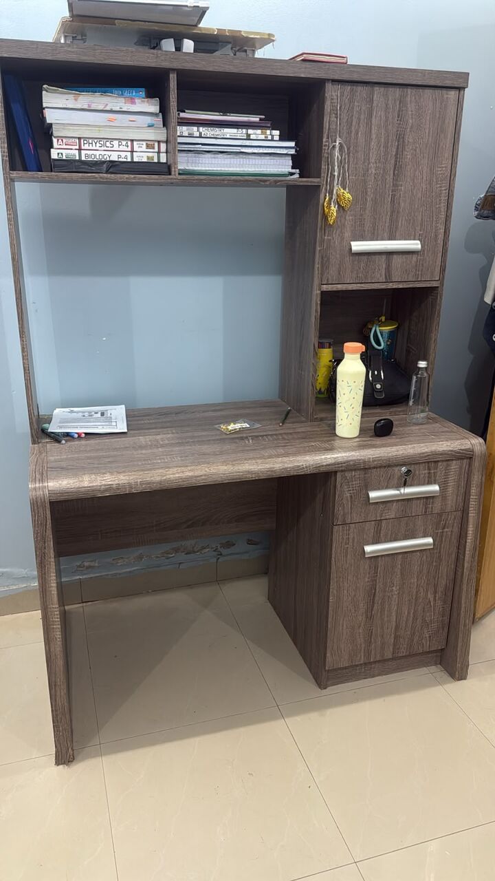 Hara, Furniture, SAR 600,  Study/dressing Table For Sale (Home Box)