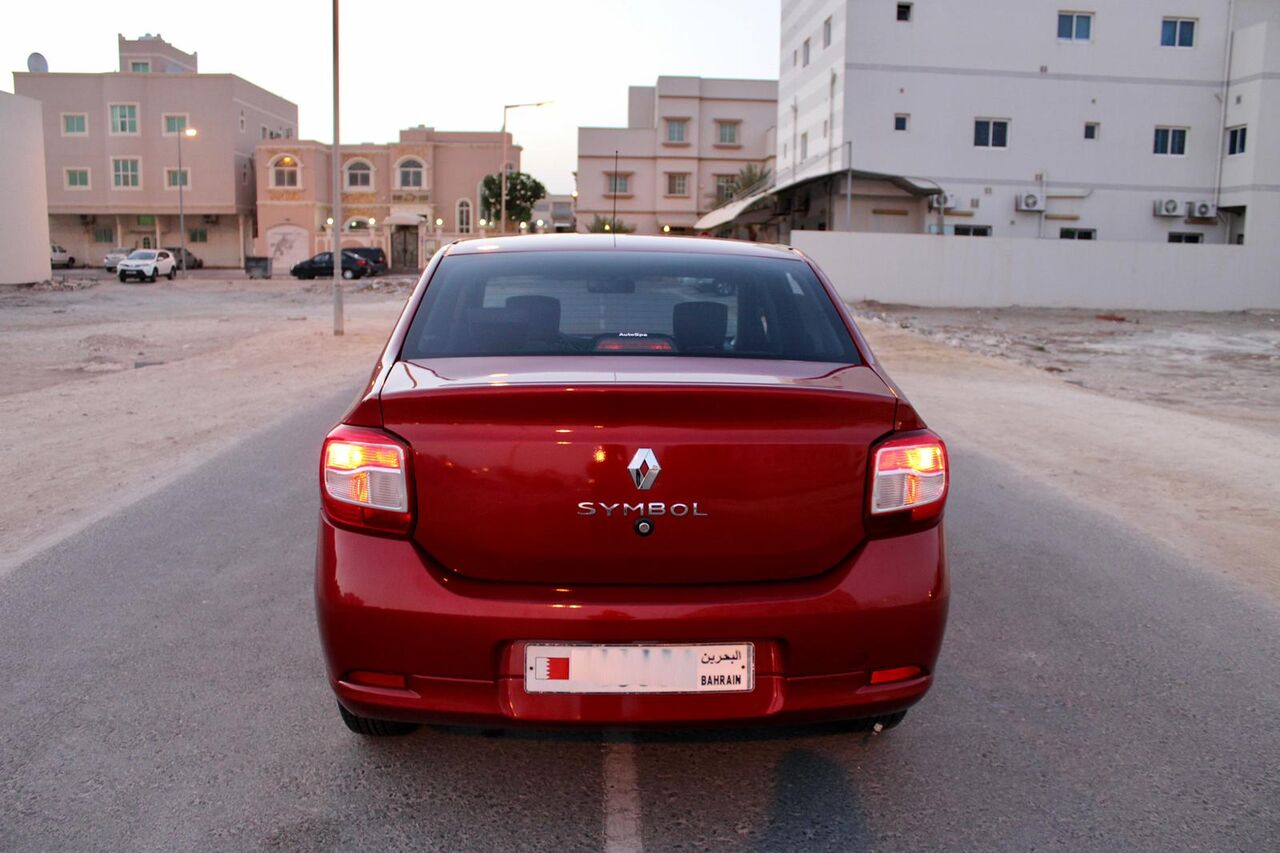 Manama, Vehicles, Cars & Trucks , BHD 1000,  Reanult Symbol,  2016,  83000 KM,  Urgent Sale