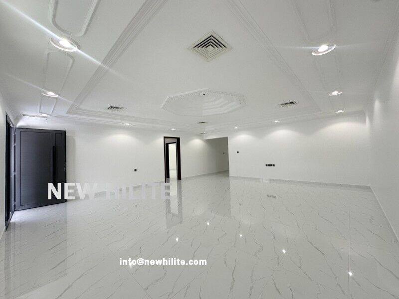 Kuwait City, Villas, KWD 3000,  Renovated 8-Bedroom Villa For Rent In Qortuba
