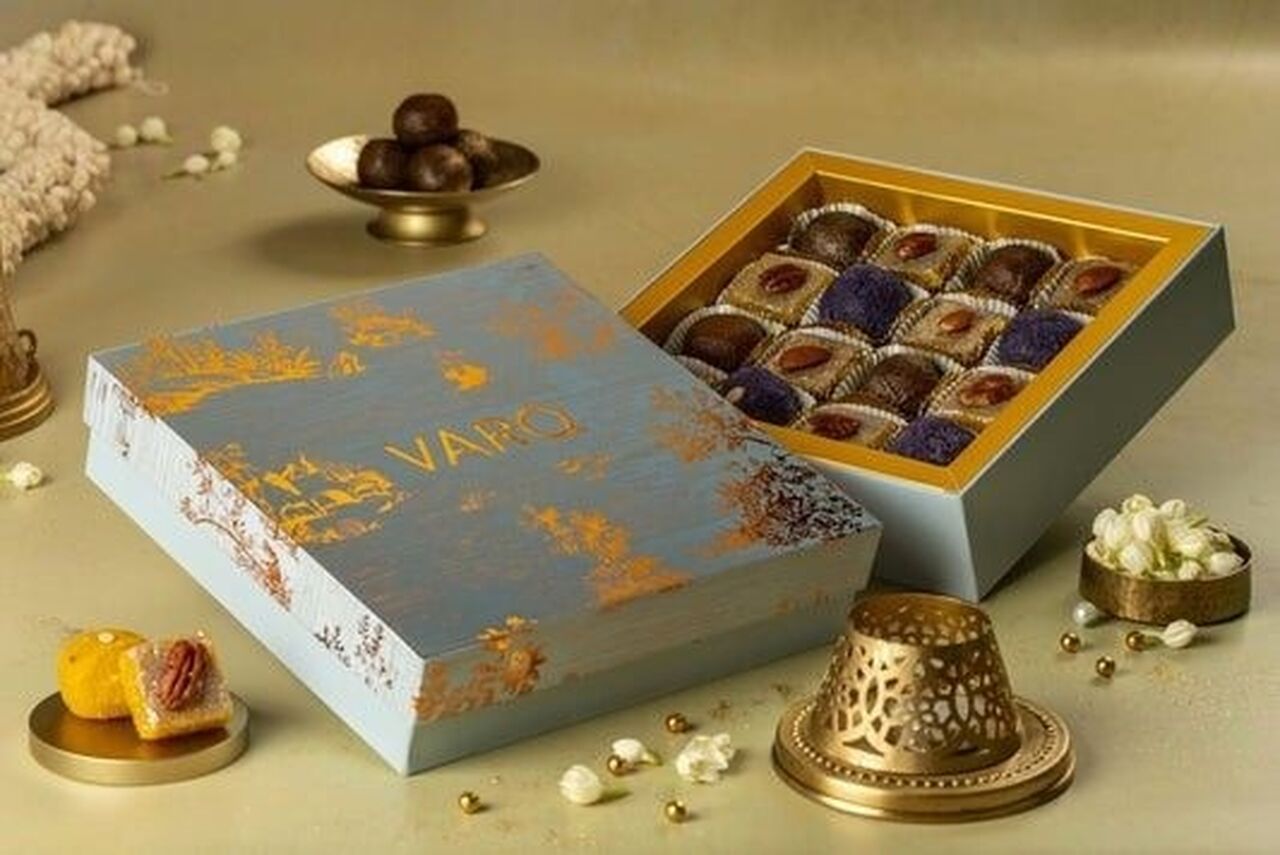 San Francisco, Food, USD 52,  Premium Wedding Gift Hampers For Couples