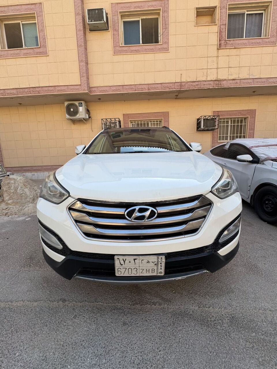 Riyadh, Vehicles, Cars & Trucks , SAR 2800,  Hyundai Santa Fe,  2013,  Automatic,  360000 KM,