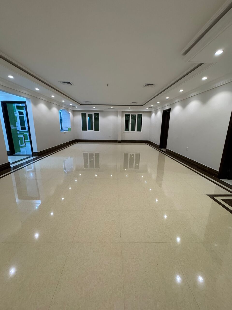 Rumaithiya, Apartments, Flats, Houses & Villas, KWD 800/month,  4 BR,  For Rent In Rumaithiya, Second Floor, 4 Rooms Including 2 Master Bedrooms.