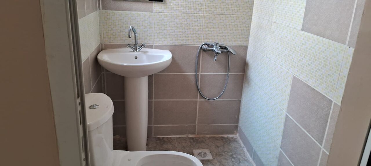 Zinj, Apartments, Flats, Houses & Villas, BHD 190/month,  3 BR,  3 Bedroom Unfurnished Apartment