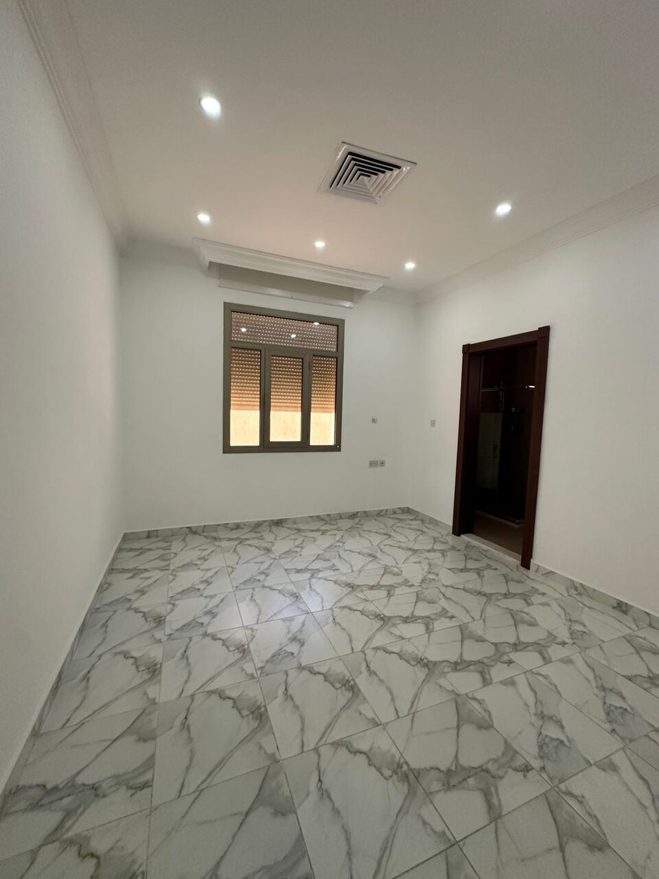 Rumaithiya, Apartments, Flats, Houses & Villas, KWD 570/month,  3 BR,  Ground Floor Apartment For Rent In Rumaithiya, Three Master Bedrooms.