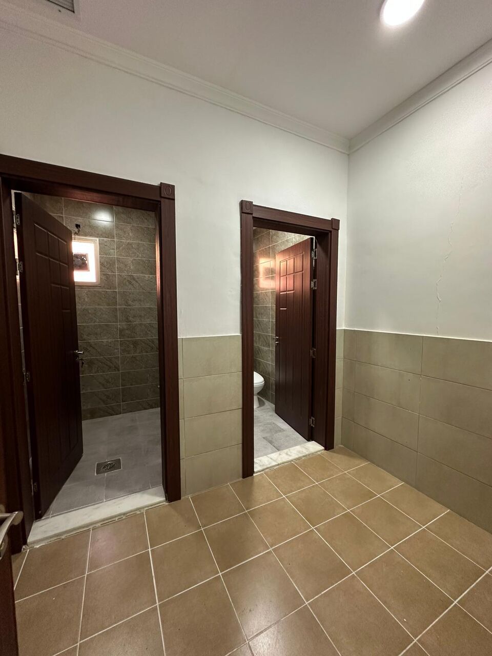 Rumaithiya, Apartments, Flats, Houses & Villas, KWD 570/month,  3 BR,  Ground Floor Apartment For Rent In Rumaithiya, Three Master Bedrooms.