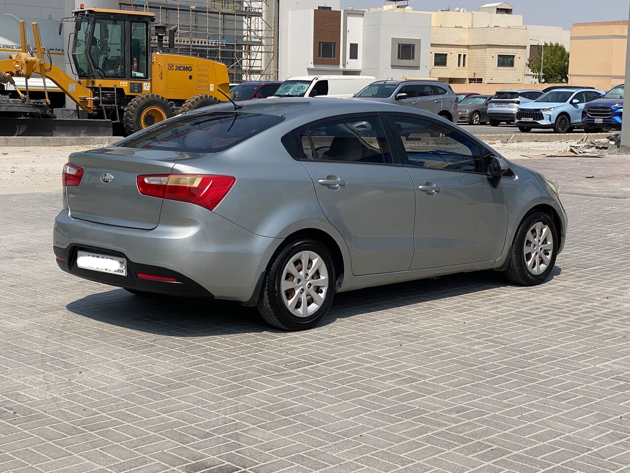 Manama, Vehicles, Cars & Trucks , BHD 1350,  Kia Rio,  2014,  Automatic,  221200 KM,    (Silver)