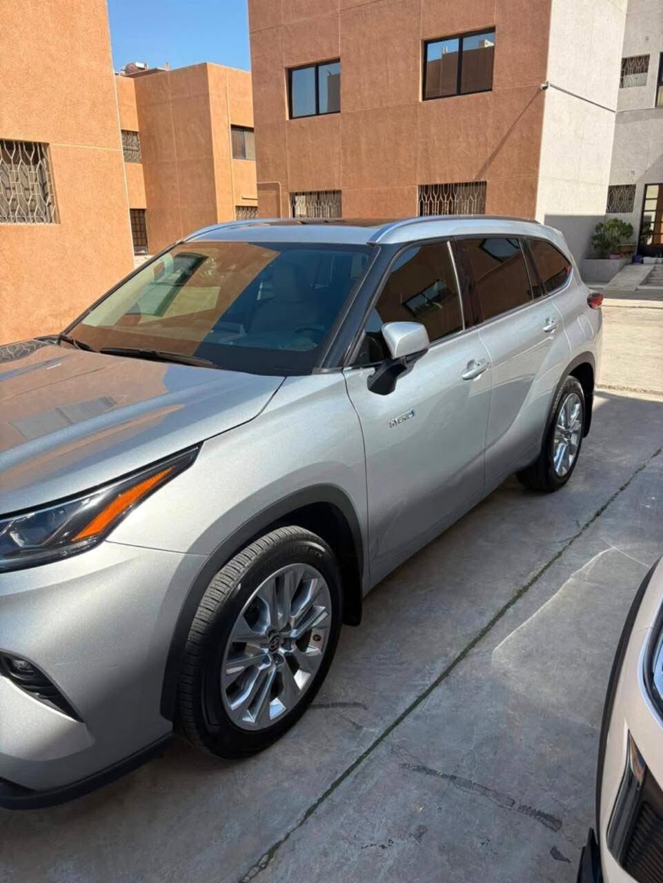 Dammam, Vehicles, Cars & Trucks , SAR 135000,  2022 Toyota Highlander Limited Hybrid AWD (Top Of The Line),  2022,  Automatic,  103000 KM,  🚗 FOR SALE –  Toyota Highlander Limited Hybrid AWD (Top Of The Line)