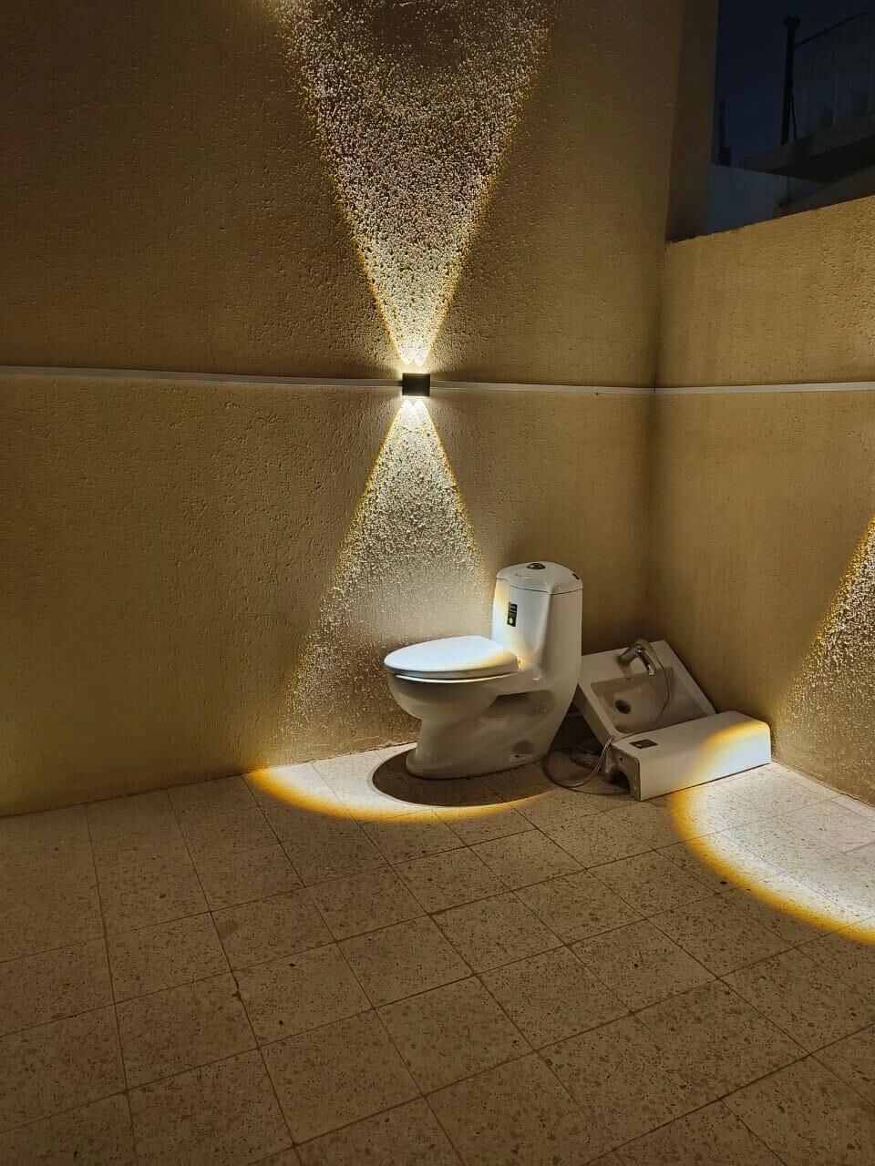 Riyadh, Household Items, SAR 250,  Commode & Sink
