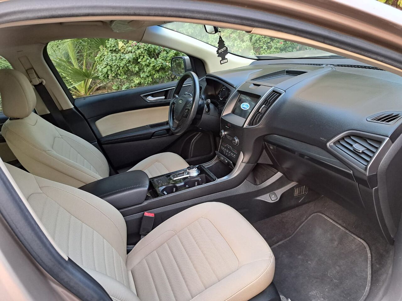 Riffa, Vehicles, Cars & Trucks , BHD 4950,  Ford Edge,  2020,  Automatic,  98000 KM,  Excellent Condition