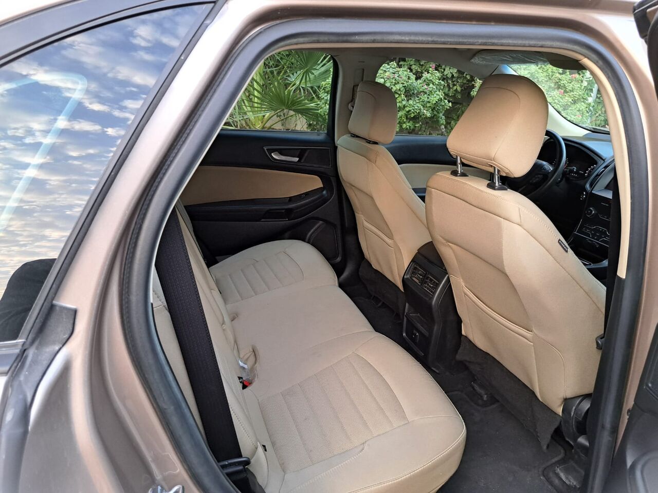 Riffa, Vehicles, Cars & Trucks , BHD 4950,  Ford Edge,  2020,  Automatic,  98000 KM,  Excellent Condition