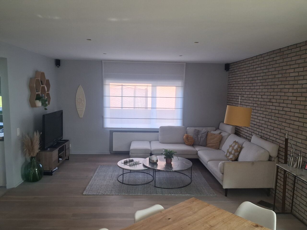 Brussels, Villas, EUR 2700,  Furnished,  242 Sq. Meter,  Furnished Villa &ndash; 3 Bed / 2 Bath / Garage &ndash; Garden