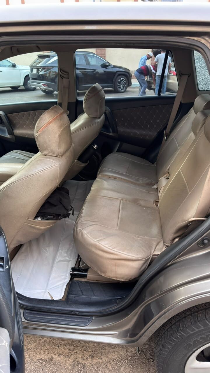 Jeddah, Vehicles, Cars & Trucks , SAR 27000,  Toyota RAV4,  2012,  Automatic,  366862 KM,  Rav4