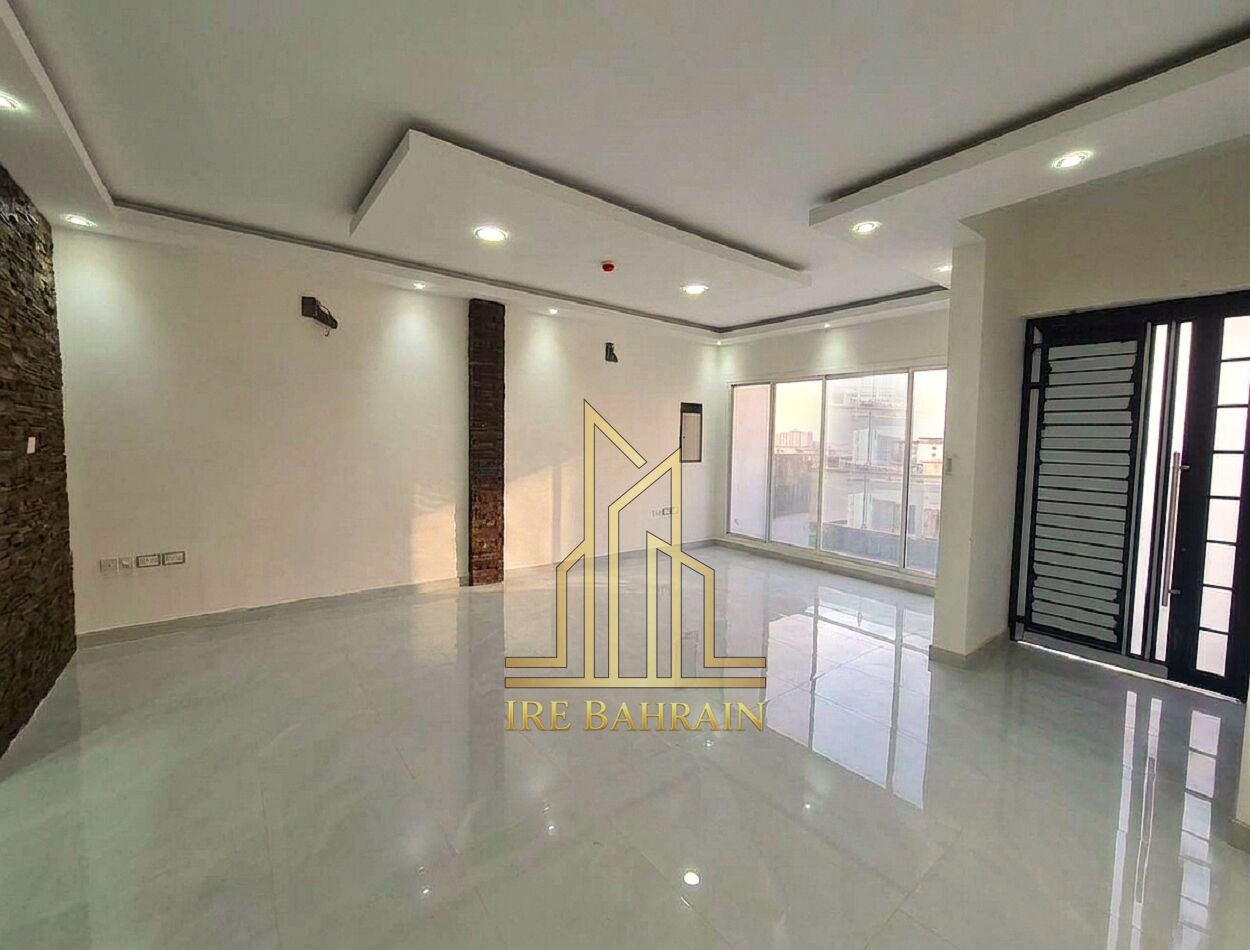 Hidd, Villas, BHD 137000,  360 Sq. Meter,  Modern Villa For Sale In Hidd Near Highway BD.137,000/-