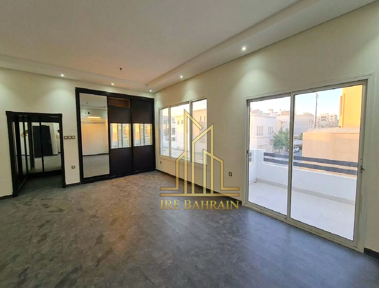 Hidd, Villas, BHD 137000,  360 Sq. Meter,  Modern Villa For Sale In Hidd Near Highway BD.137,000/-