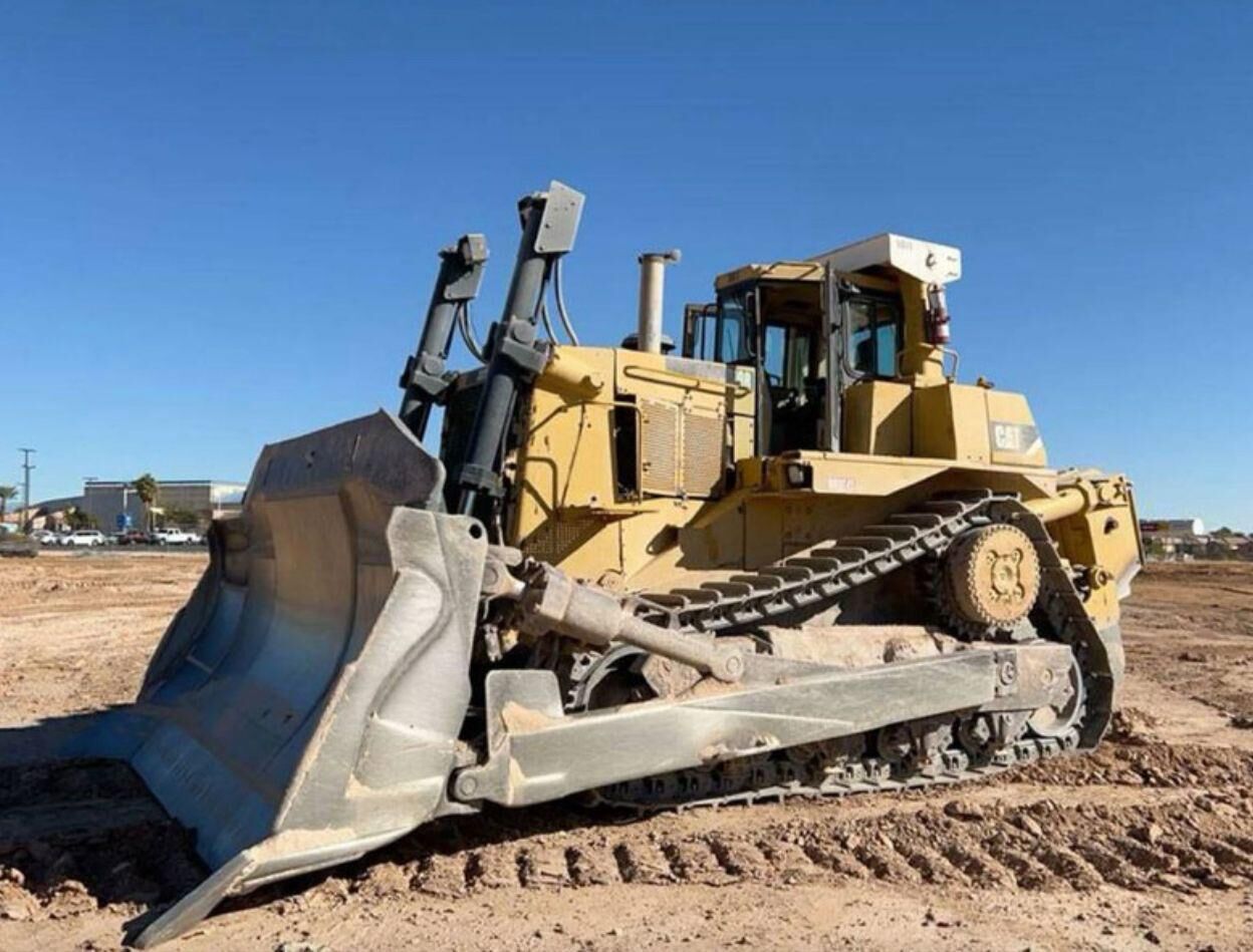 Riyadh, Jobs, Need D10 Dozer